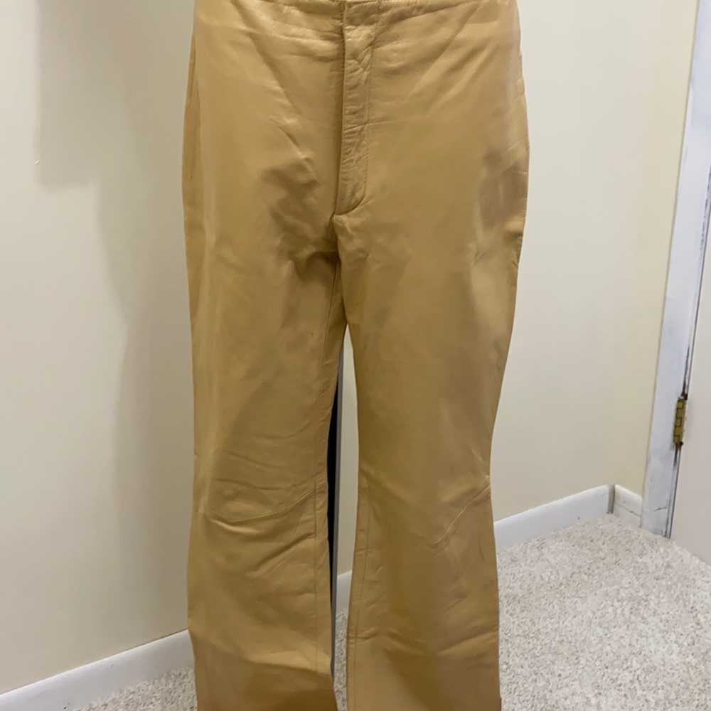 Soft leather buttercup pants